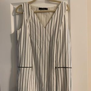 Striped Zara Dress with zipper detail